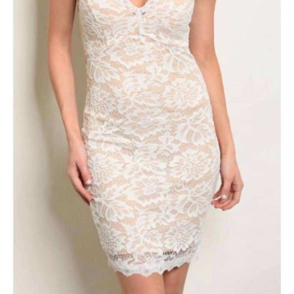 NEW HELLO MIZ lace mini dress in white
